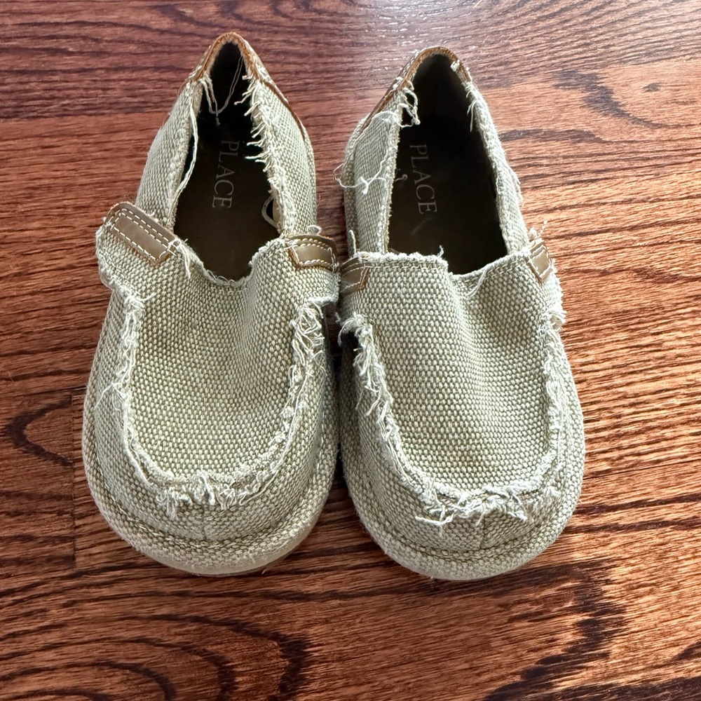 Children's Place Boys Beige Toddler Moccasins - Size 8t